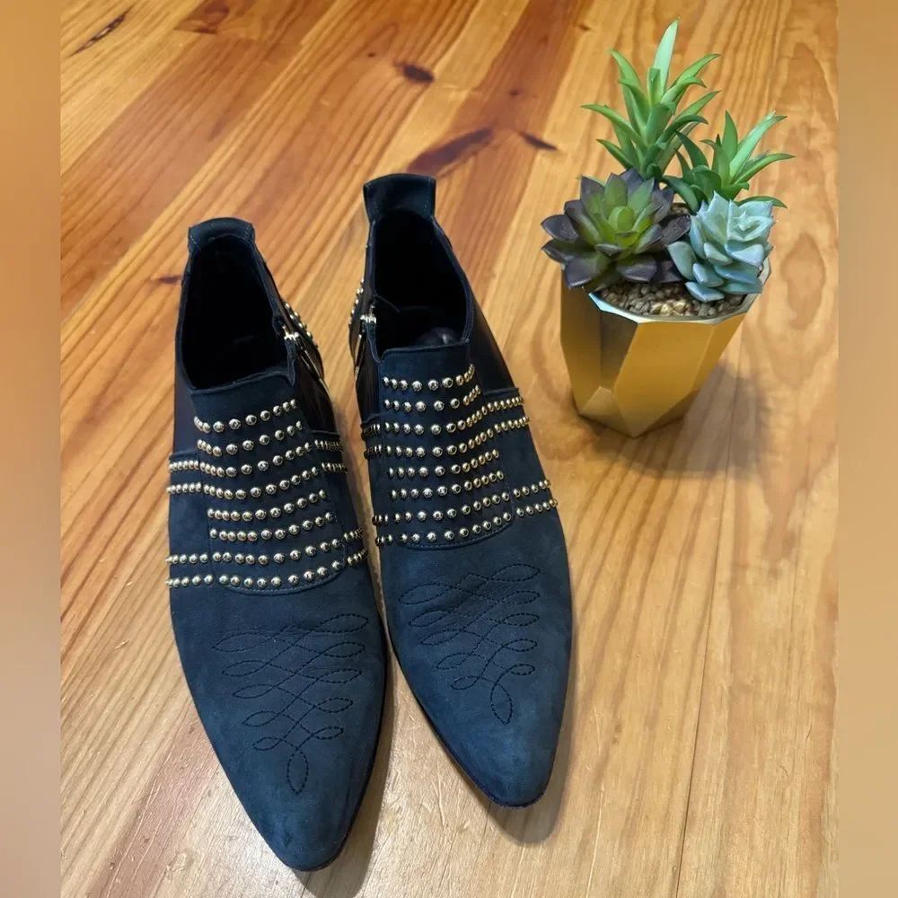 ANINE BING Charlie Low Ankle Boots SZ 38/7 Black Suede Gold Stud Embellishments